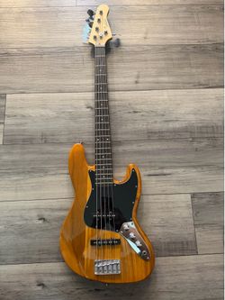 Glarry 5-String Electric Bass Guitar 44” Natural Finish – Great Condition