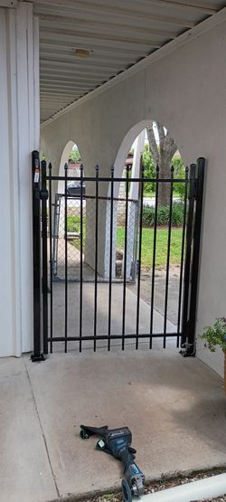 NATIONAL METAL FENCE SUPPLY