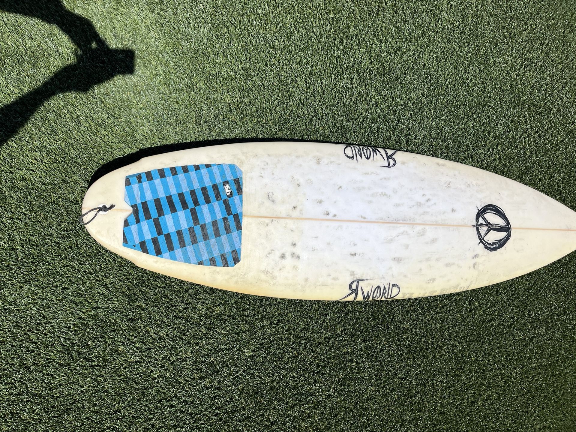 NO PROBLEM ショートボード 5'10\