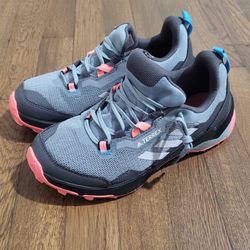 Hiking Shoes Women Size 7