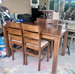 6 Chair Dinning Table Tall