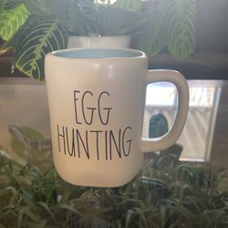 Rae Dunn “Egg Hunting” mug