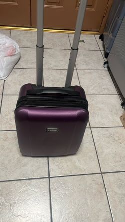 15 inches under seat Ciao carry on luggage