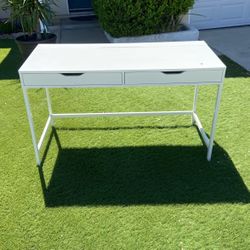 White Office Desk
