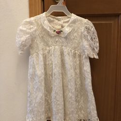Girls lacy ivory colored dress - Size 4
