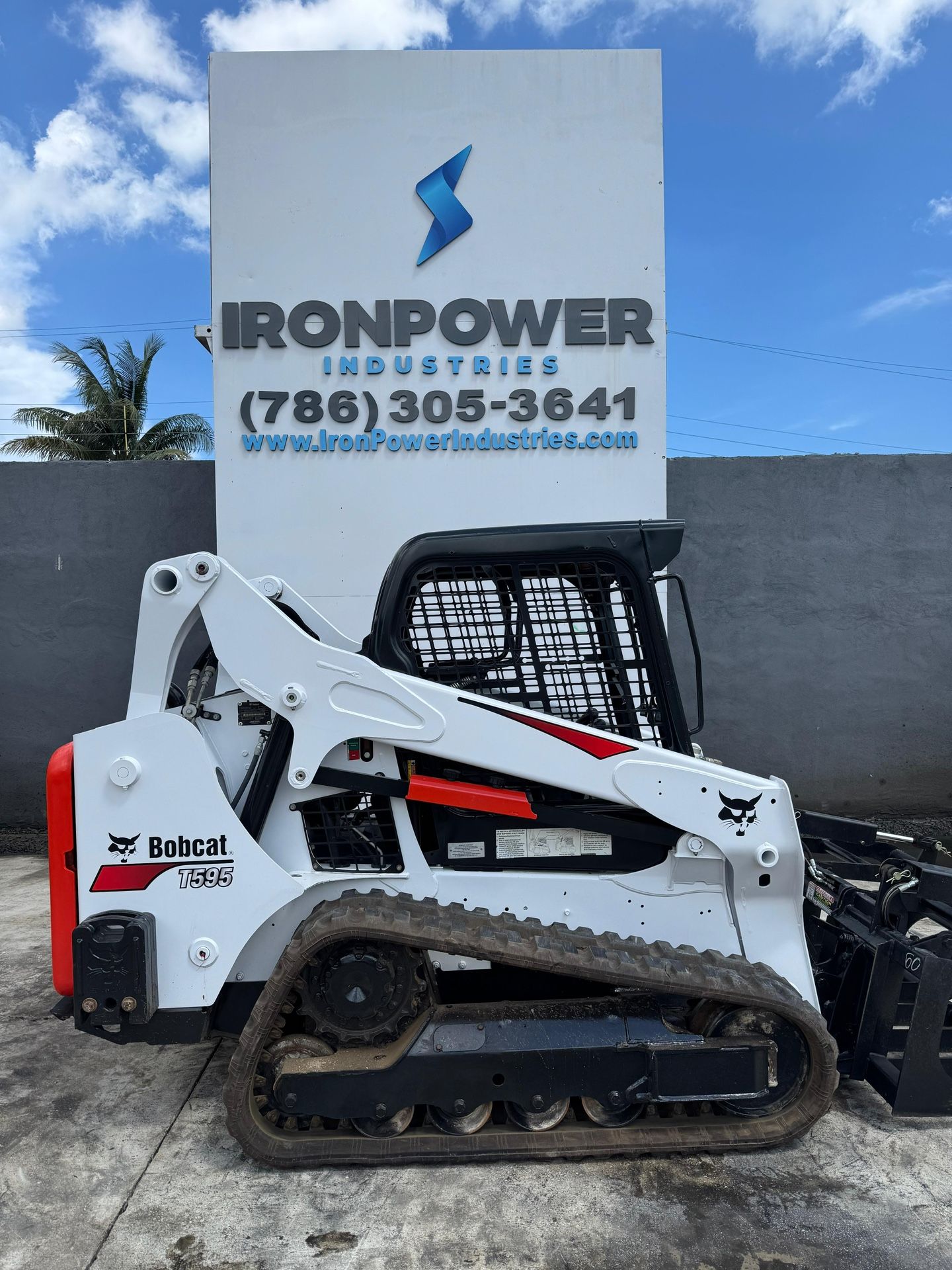 2020 Bobcat T595 Open Cab Skid Steer Loader