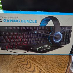 Acer 24inch monitor
& PC gaming bundle