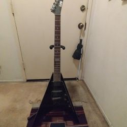 ESP LTD V-500 Flying V Black 