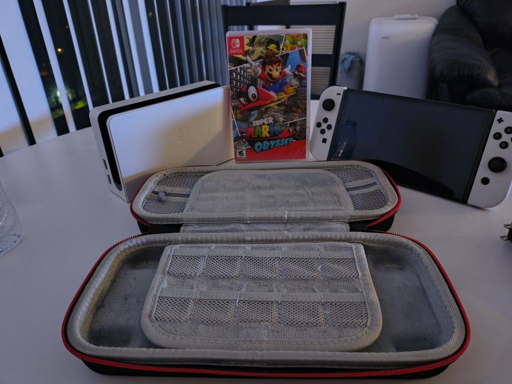 Nintendo Switch OLED