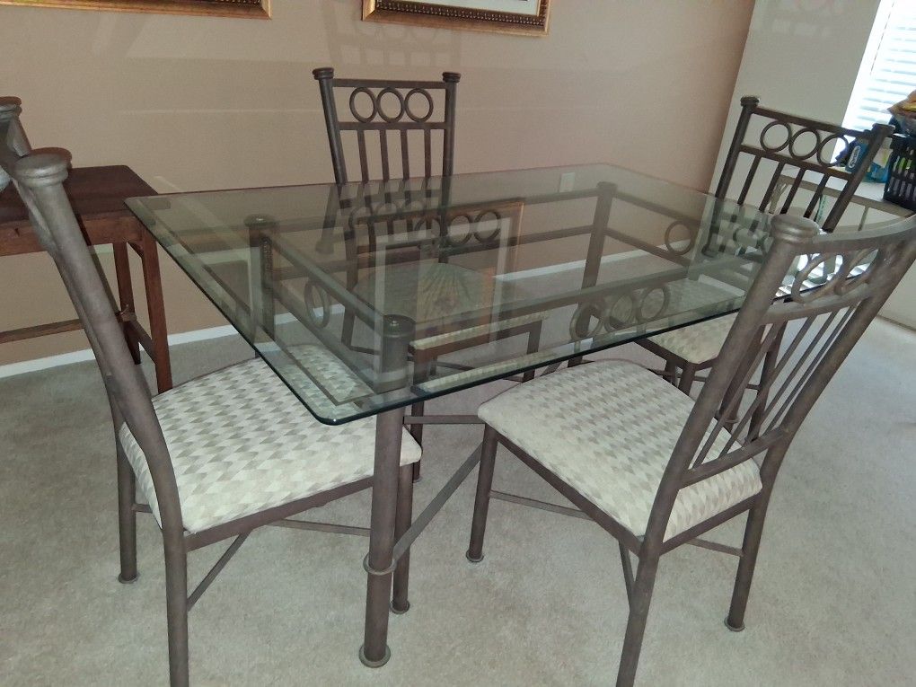 Glass Table With Chairs