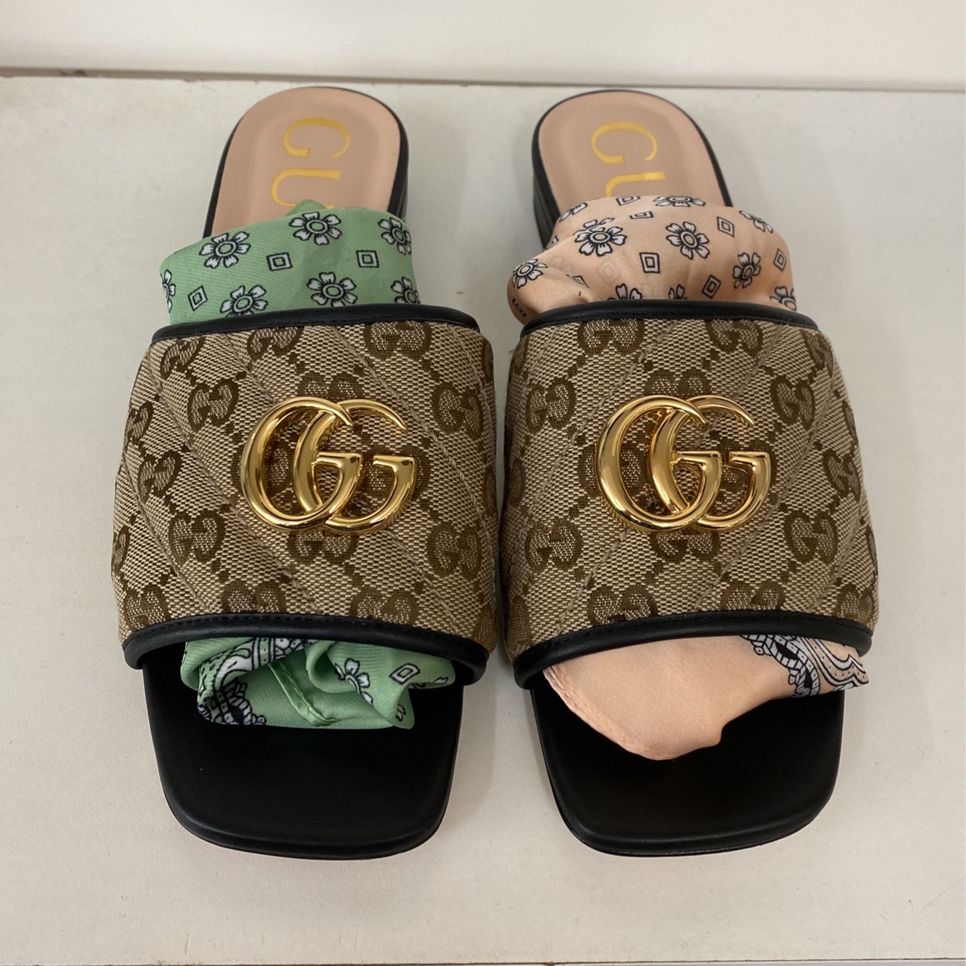 Gucci Sandals 