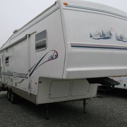 2001 Forest River Cedar Creek 34 