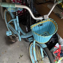 For Sale: La Jolla Women’s Cruiser Bike – $60
