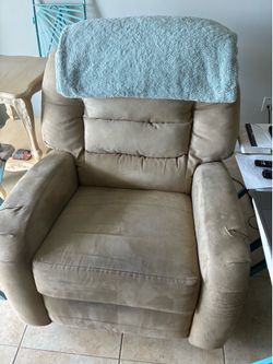 Lazy boy recliner