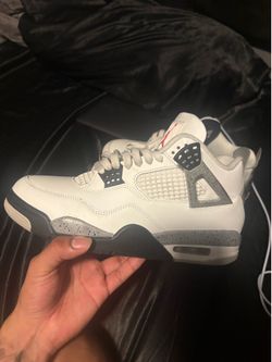 Jordan 4 White Cement