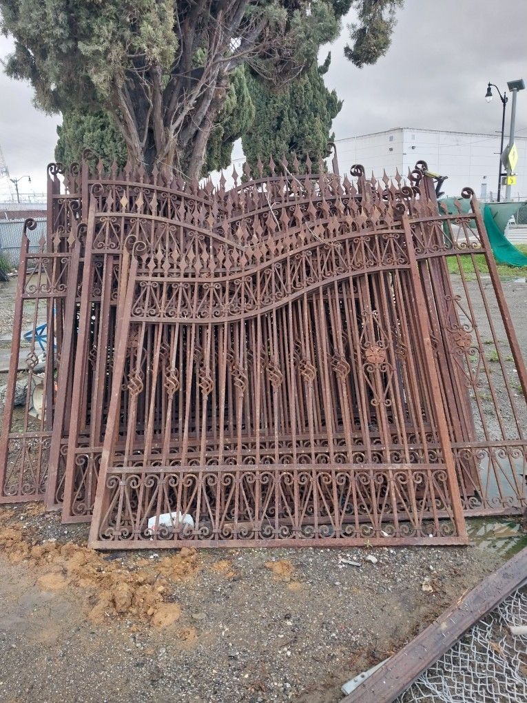 Wrought Iron Fence Panels Or Gates Antigua