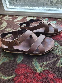 Chaco Women's Leather Sandals Size 6