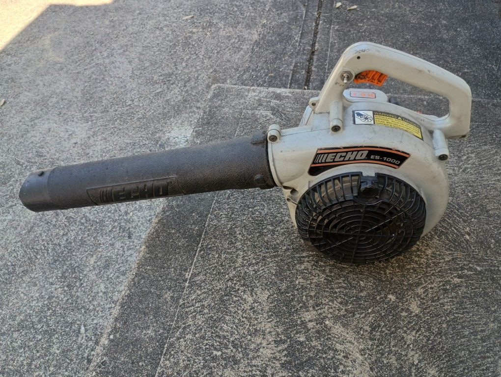 Echo Es -1000