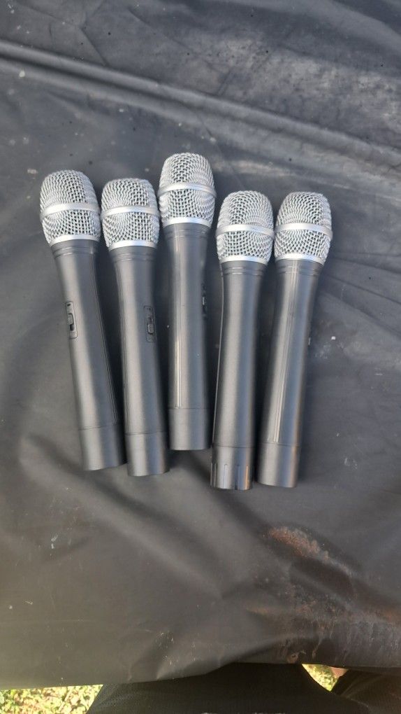 ๐ค 5 Wireless Microphones (VHF โ No Receiver) โ $20