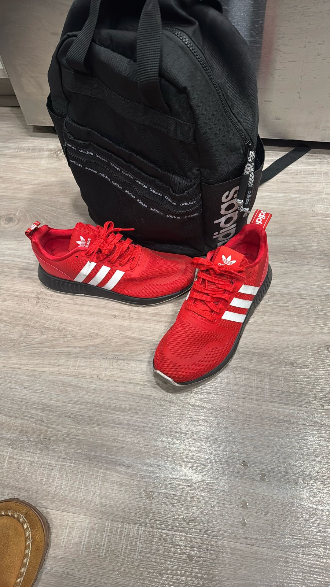 Adidas Youth Shoes & Backpack 🎒 