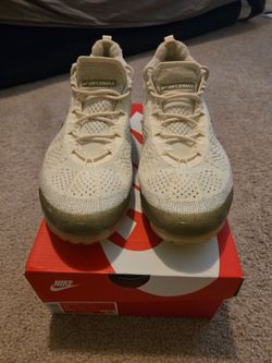 Nike vapormax flyknit coconut milk size 11