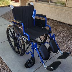 Drive Wheelchair with Elevating Leg Rests and 18 inch seat