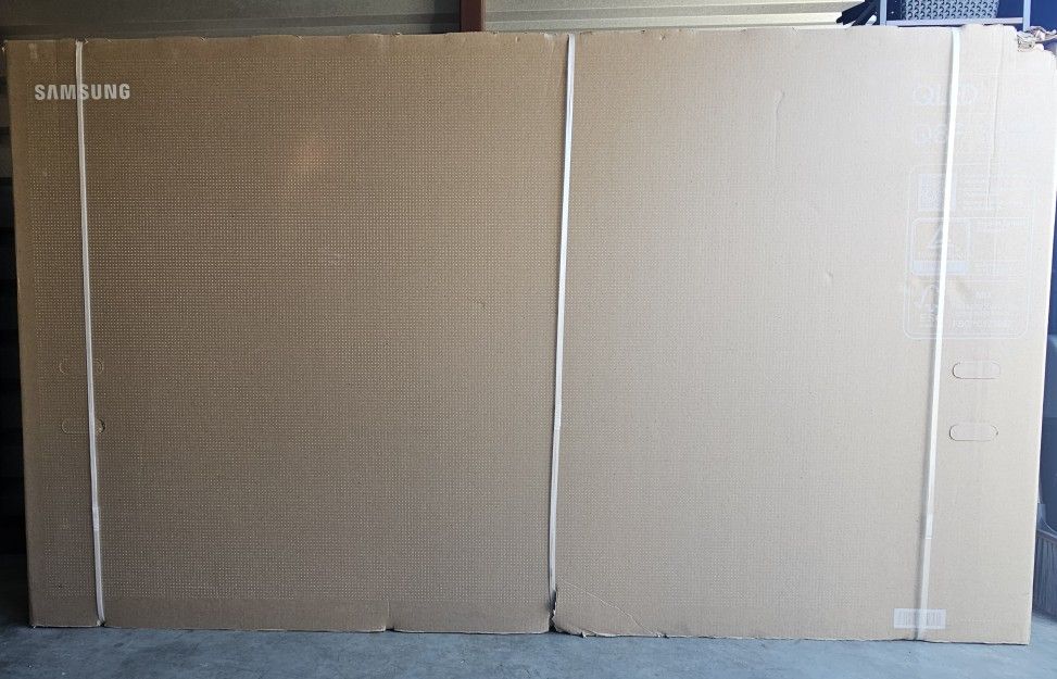 SAMSUNG QLED Q8F 85"