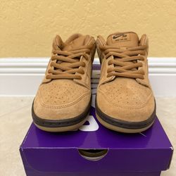 Nike Dunk Low SB Wheat Size 8.5M