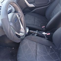 2011 Ford Fiesta