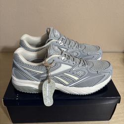 Men’s Reebok Shoes Size 10.5