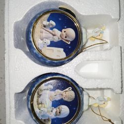 Heirloom Porcelain Precious Moments A Savior Is Born Ornament The Bradford Editions Promise Of A Saviour