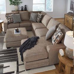 Stunning Stylish Cozy Sectional!