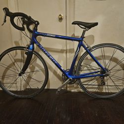 TREK PILOT 5.2 BONTRAGER BIKE 