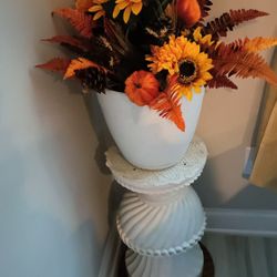 End Table)/Pedestal/Column