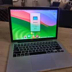 Like New - Apple MacBook PRO 13" Retina - 2026-27 OSX Sequoia, Final Cut Pro, Logic Pro, Office 365 - $350