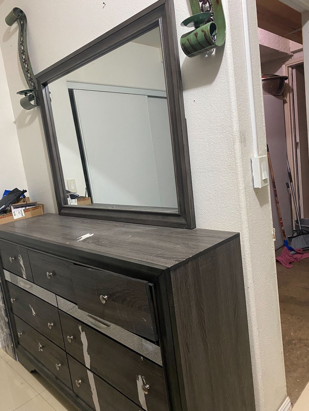 VANITY BRAND NEW CONDITION!!!✅🔥