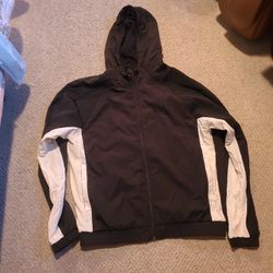 Boys Jacket  Black And White  Size M/M GOOD Condition 