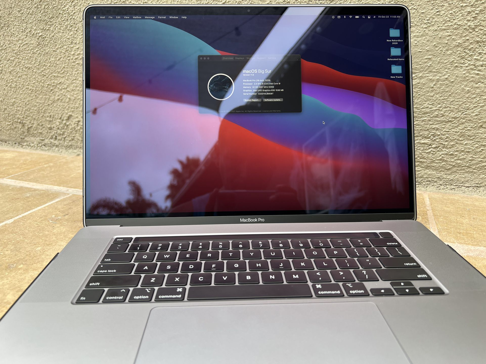 MacBook Pro 16 with Retina Display (Mid 2019, Space Gray)