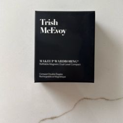Trish McEvoy Refillable Magnetic, Dual Level Compact. NEW ! 
