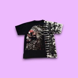 Vintage Survivors Y2K Native Chief Skull Feathers Dreamcatcher Tee large