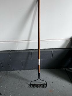 Rake Located in Waxhaw Atea