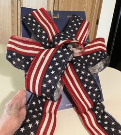 Patriotic decorative bow