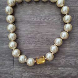 Kate Spade Oversized Big Pearl Necklace 