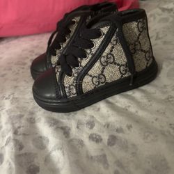 Baby Gucci Shoes 