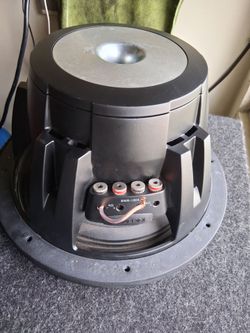 12" Subwoofer Works Good