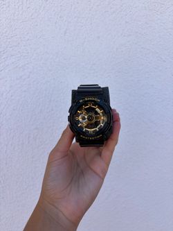 Casio G-Shock GA110 Black And Gold