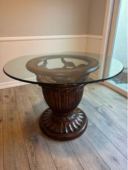 Round table