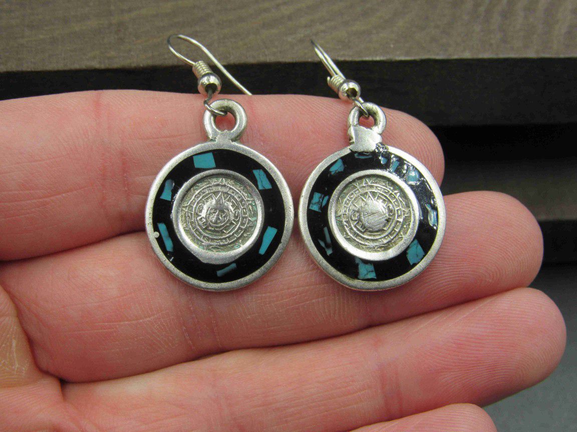 Sterling Silver Mayan Design Turquoise Chip Earrings Vintage