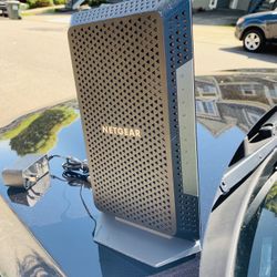 2.5Gbps NIGHTHAWK Gaming Cable Modem