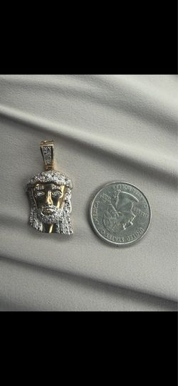 ice out pendent